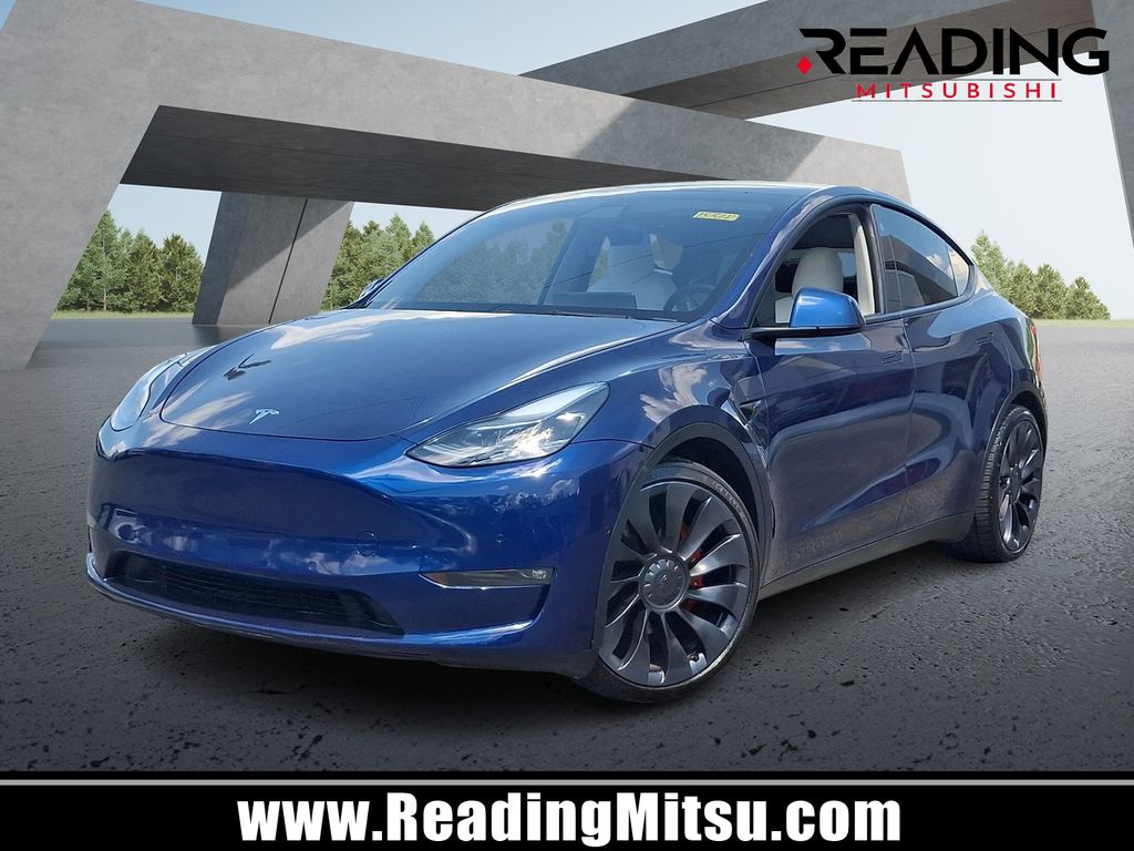 2022 Tesla Model Y Performance Dual Motor All-Wheel Drive's photo
