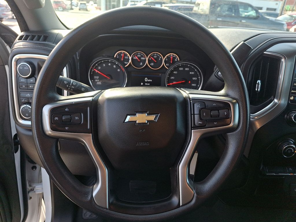 2020 Chevrolet Silverado 1500 LT - Photo 19