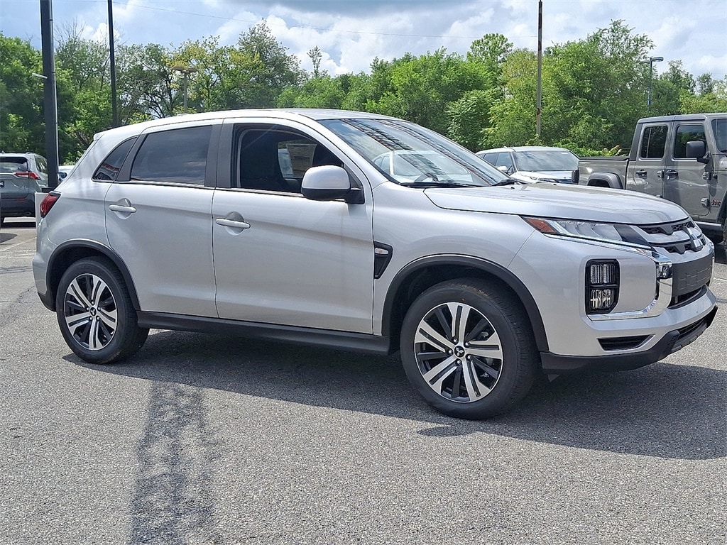 New 2025 Mitsubishi Outlander Sport 2.0 ES SUV