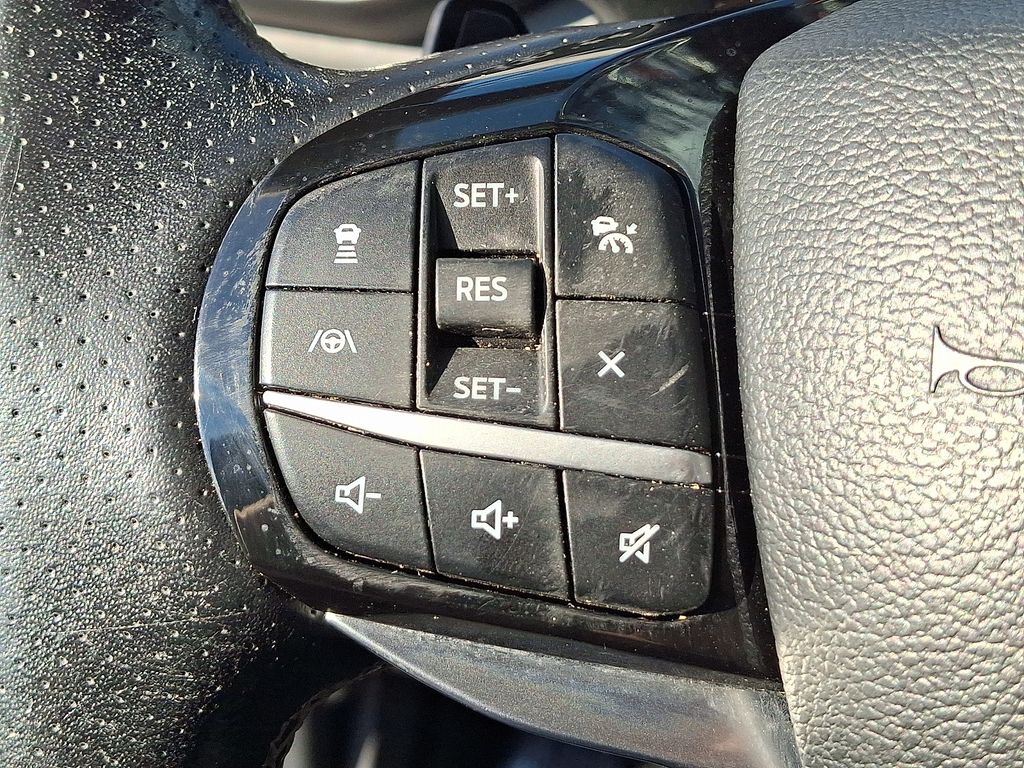 2022 Ford Explorer ST - Photo 24