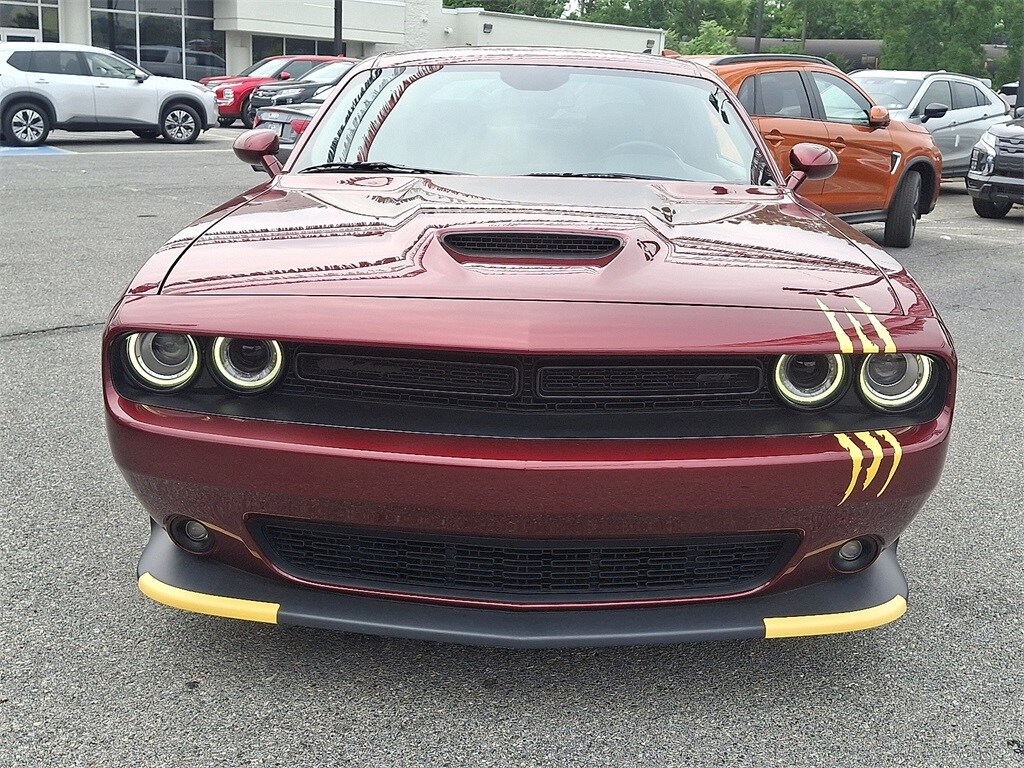 2022 Dodge Challenger GT photo 2