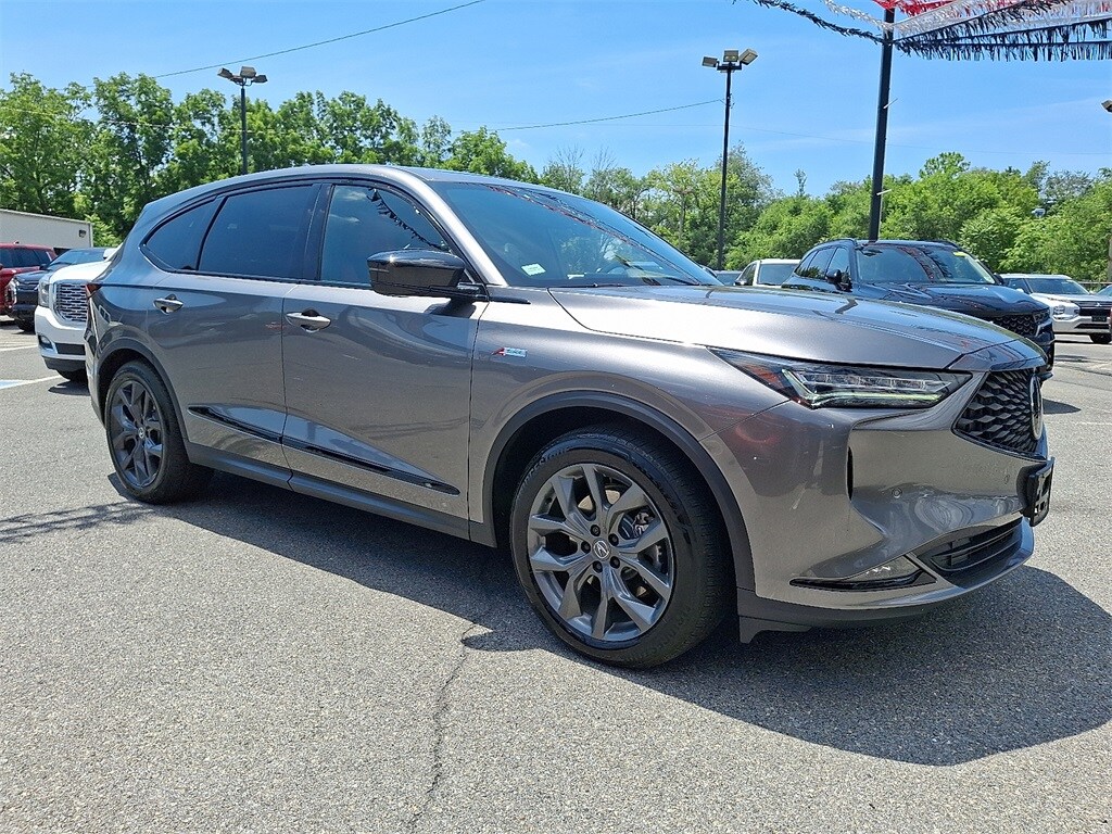 2022 Acura MDX SH-AWD A-Spec photo 3