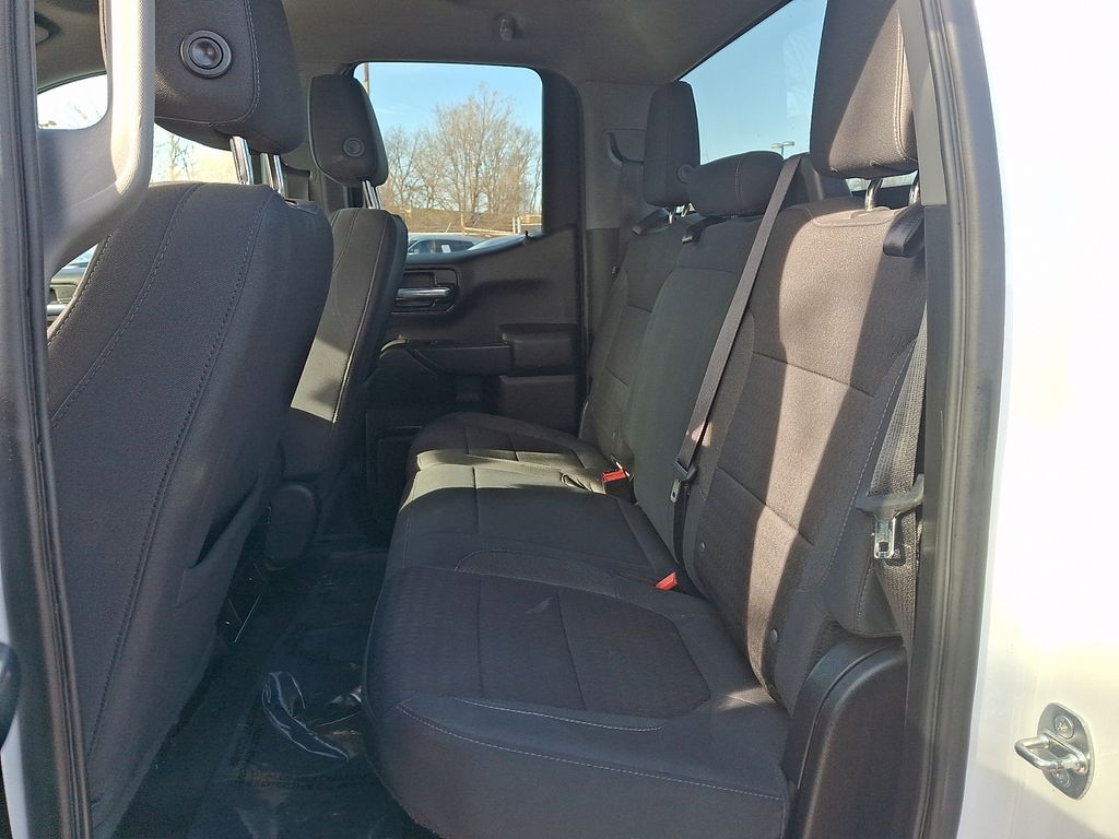 2020 Chevrolet Silverado 1500 LT - Photo 11