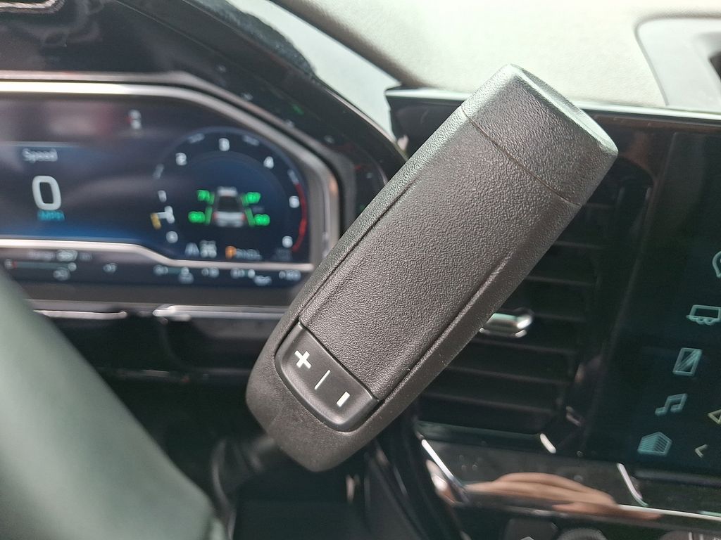 2024 Chevrolet Silverado 2500HD ZR2 - Photo 17