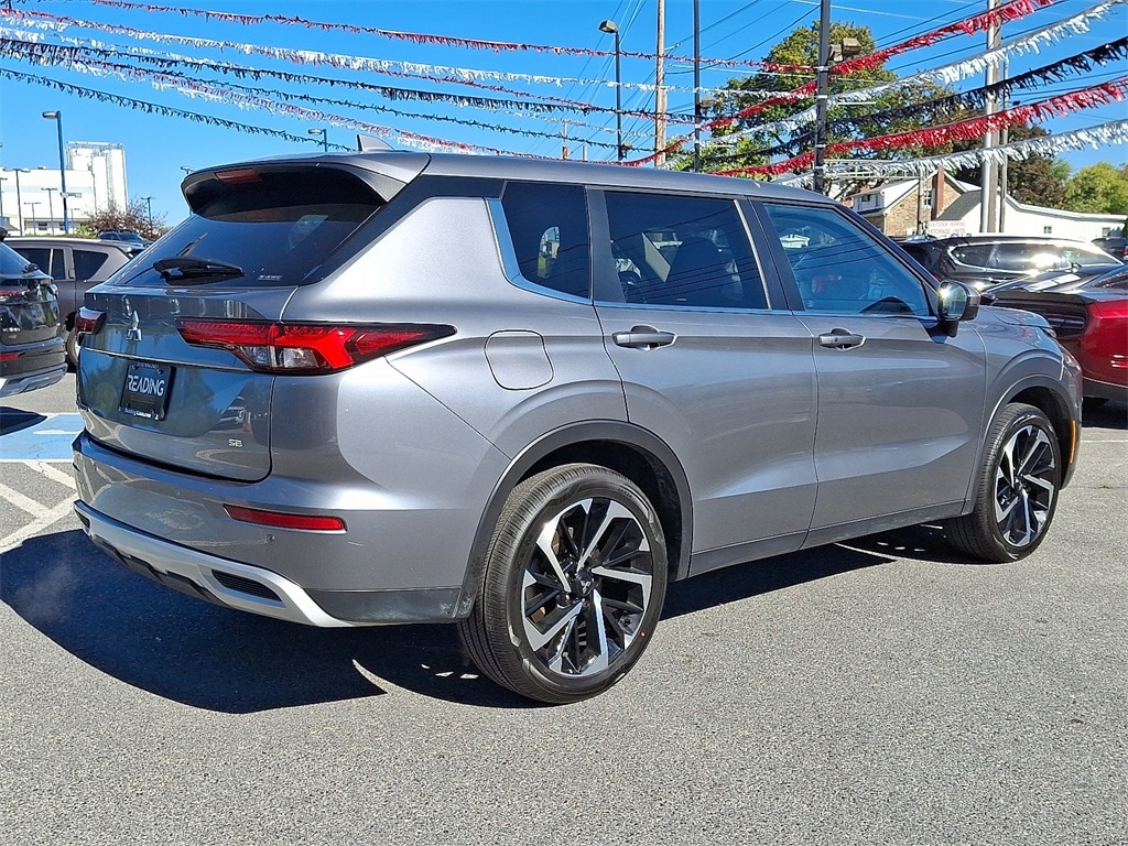 Used 2024 Mitsubishi Outlander SE SUV