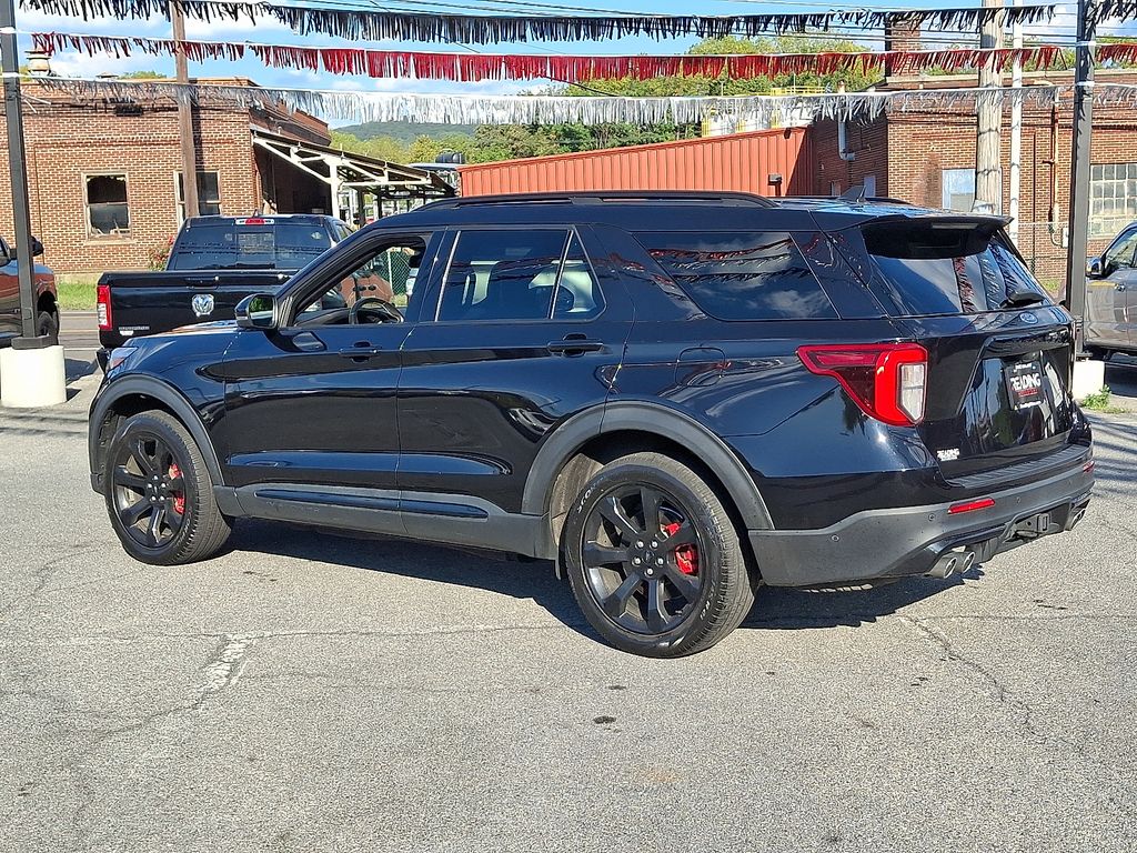 2022 Ford Explorer ST - Photo 7
