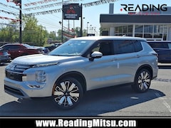 2025 Mitsubishi Outlander SE SUV