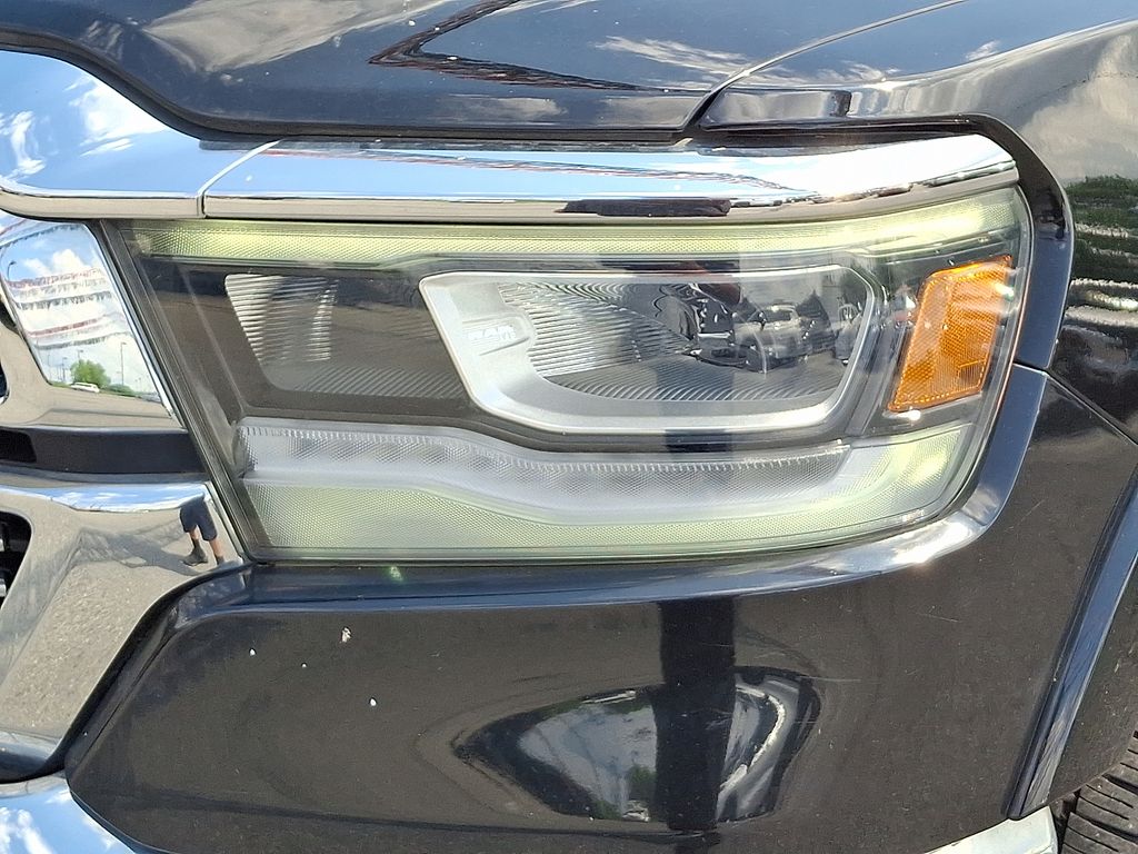 2022 RAM Ram 1500 Pickup Laramie - Photo 11