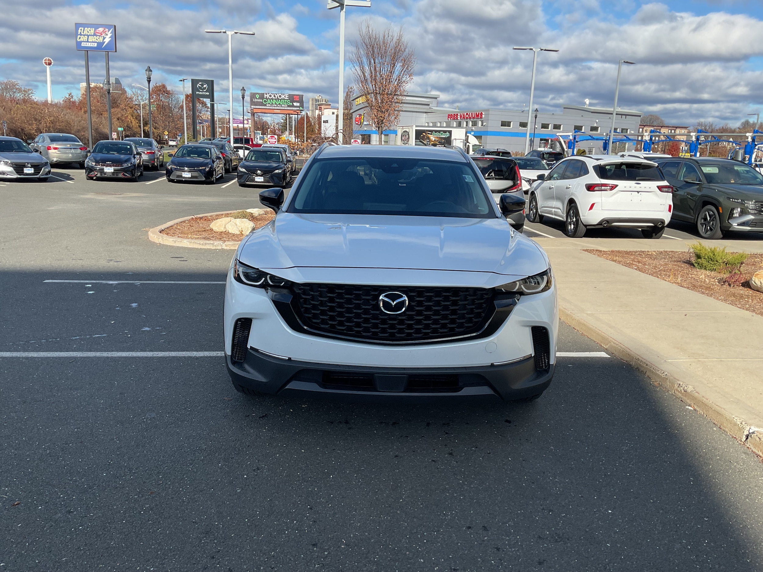 2024 Mazda CX-50 S PREFERRED's photo