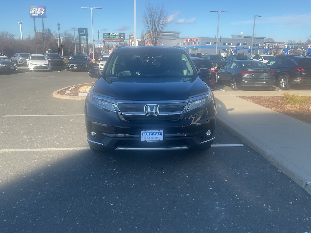 Used 2019 Honda Pilot Touring 8-Passenger AWD SUV