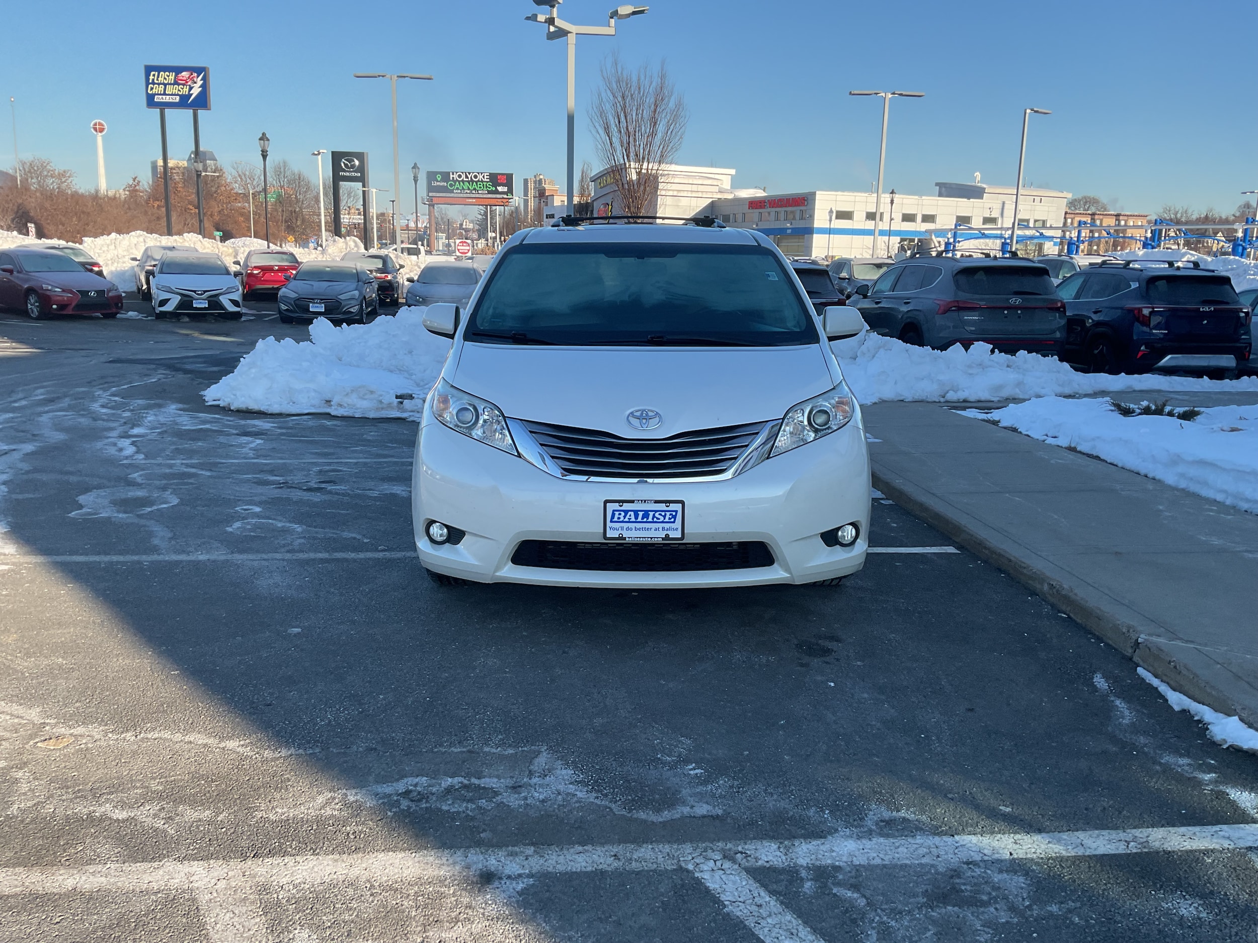 2016 Toyota Sienna XLE