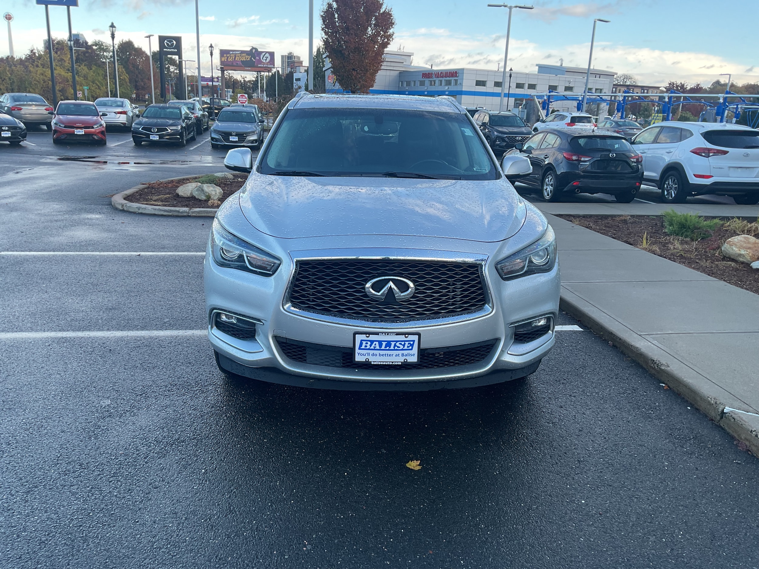 2016 INFINITI QX60 Base