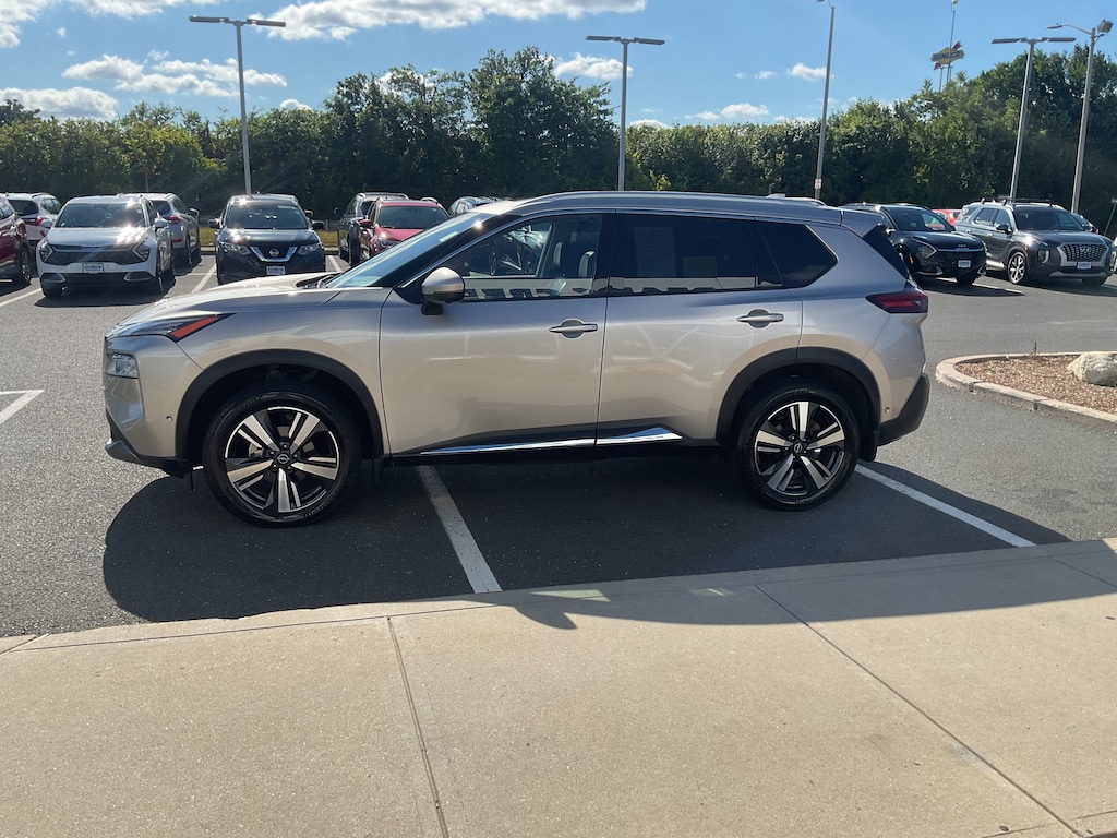 Used 2022 Nissan Rogue SL SUV