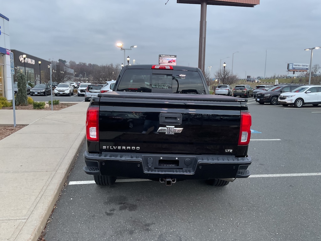 Used 2018 Chevrolet Silverado 1500 LTZ w/2LZ Truck Crew Cab