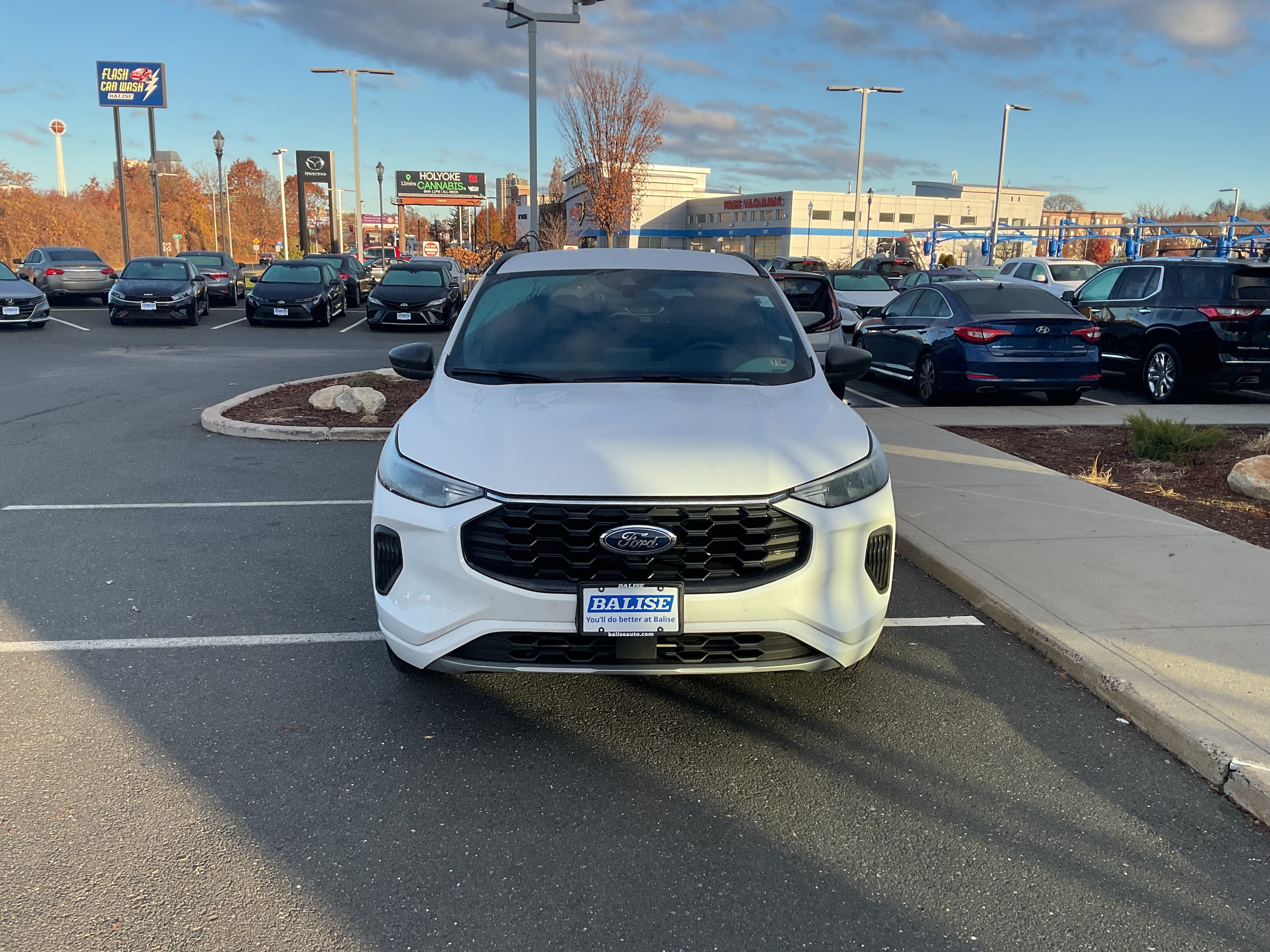 2023 Ford Escape ST-Line's photo