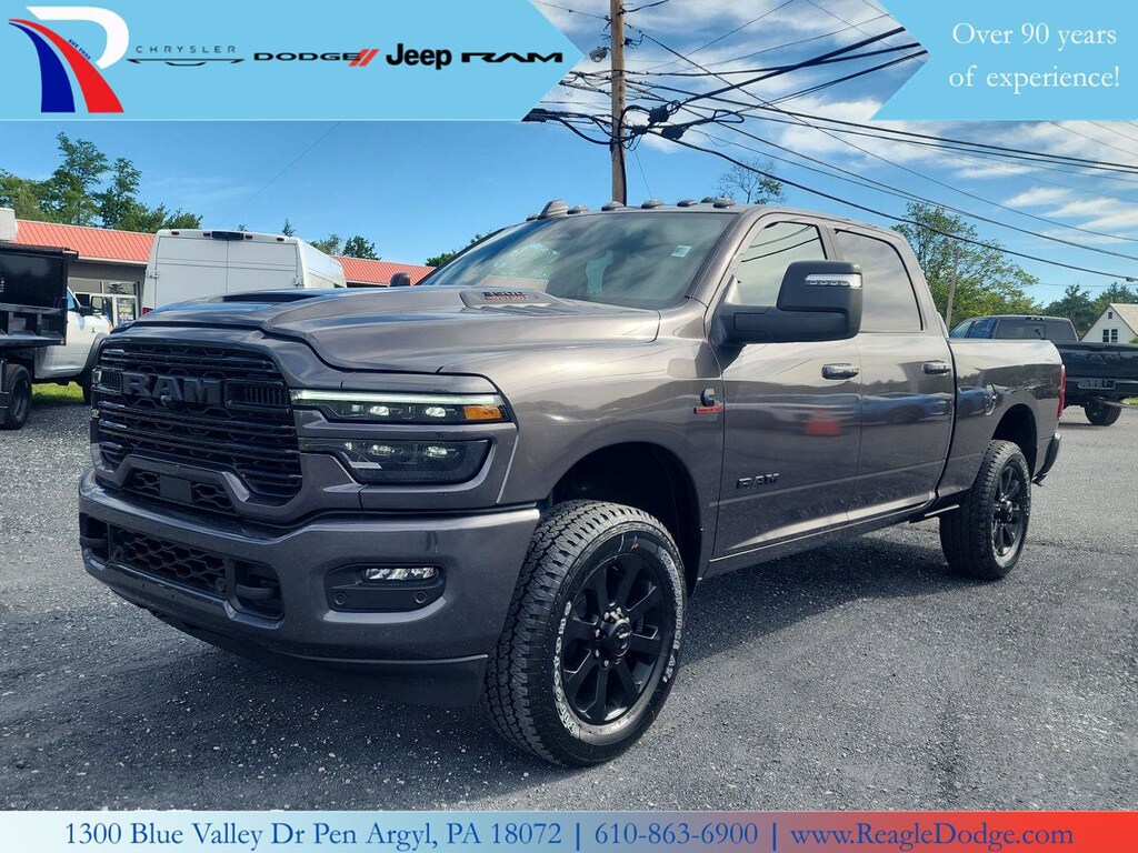 New 2026 Ram 3500 LARAMIE CREW CAB 4X4 6'4 BOX Pickup