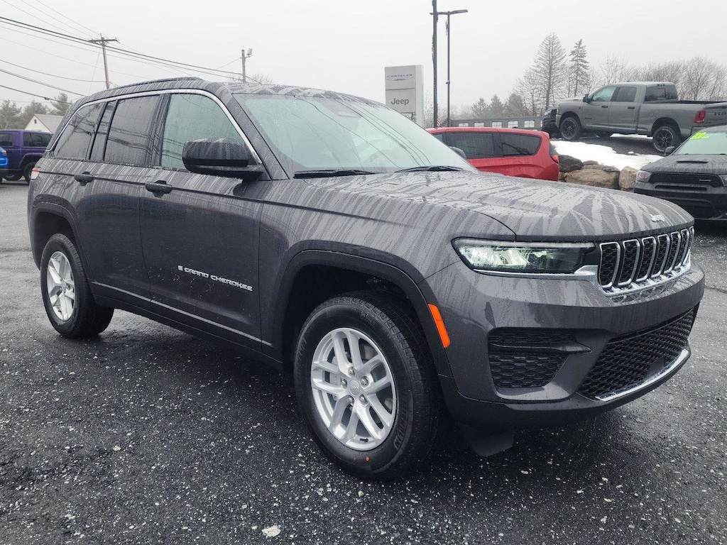 New 2026 Jeep Grand Cherokee LAREDO X 4X4 Sport Utility