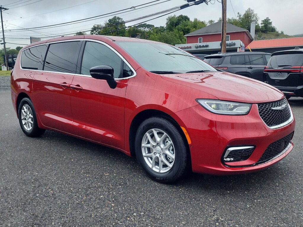 New 2026 Chrysler Pacifica SELECT Passenger Van