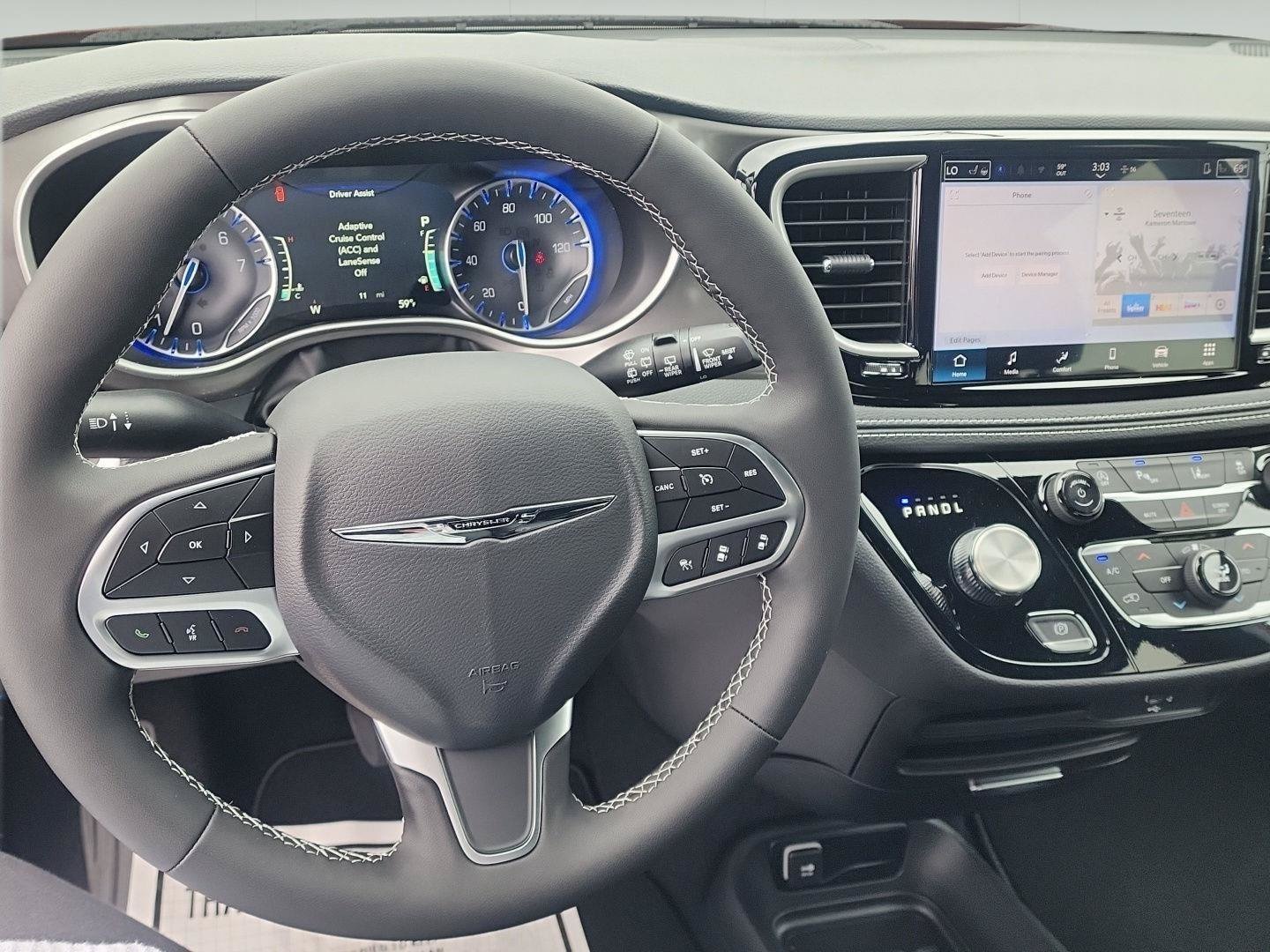 2026 Chrysler Pacifica Select - Photo 12