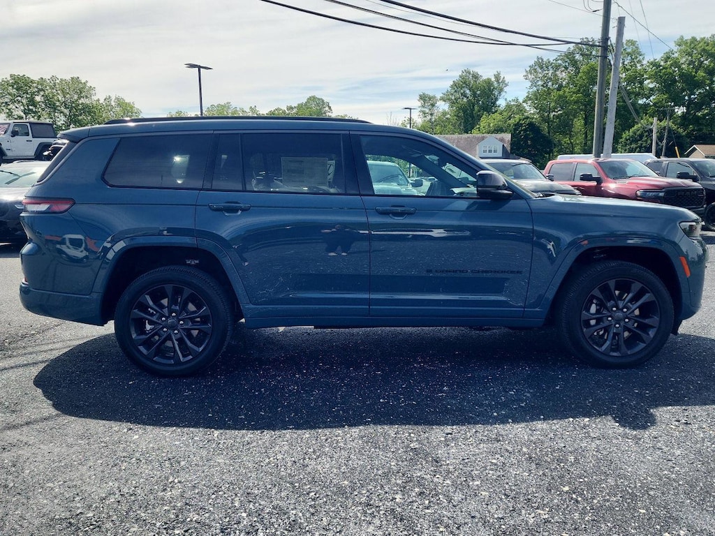New 2026 Jeep Grand Cherokee L LIMITED RESERVE 4X4 Sport Utility
