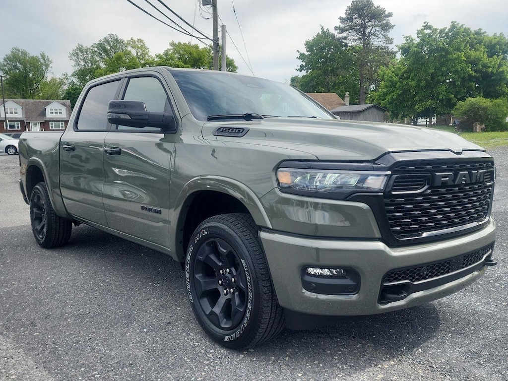 New 2026 Ram 1500 BIG HORN CREW CAB 4X4 5'7 BOX Pickup