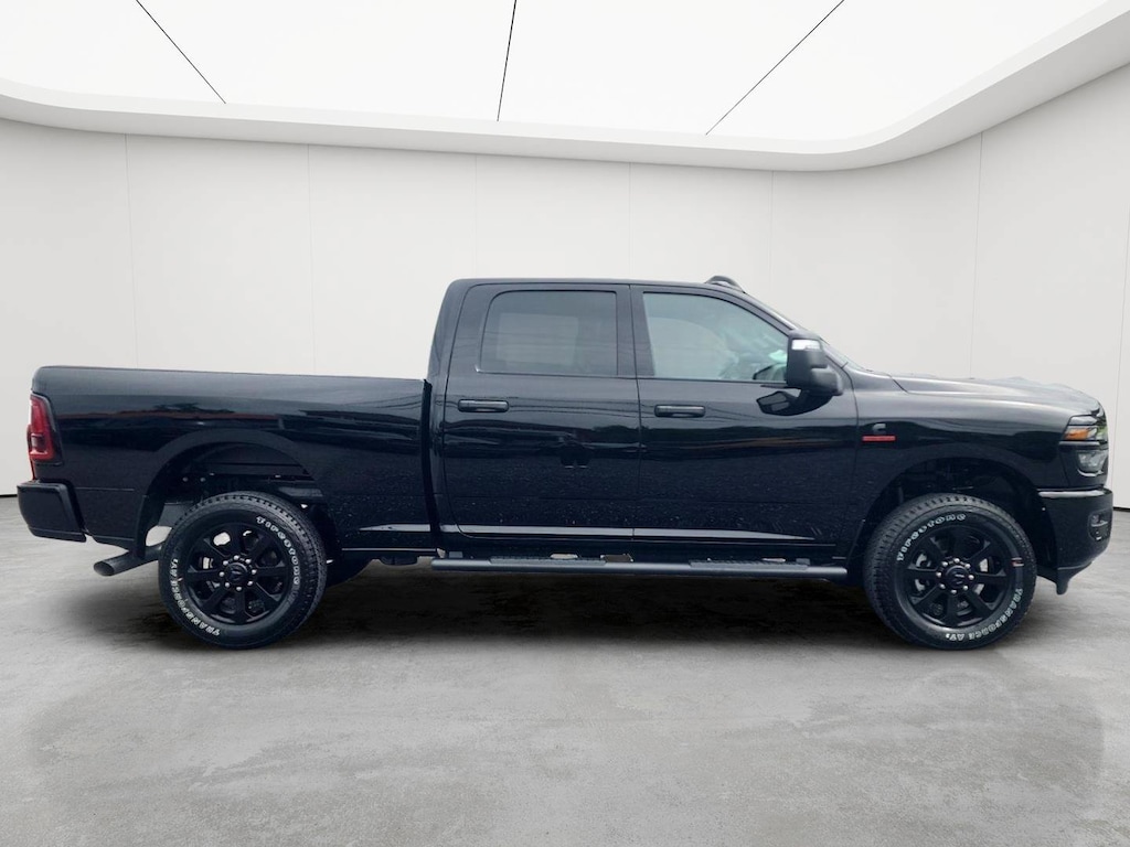 New 2026 Ram 2500 BLACK EXPRESS CREW CAB 4X4 6'4 BOX Pickup