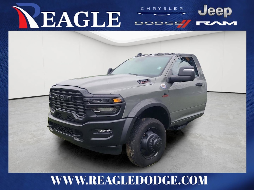 New 2026 Ram 5500 Chassis Cab TRADESMAN REGULAR 4X4 60' CA Pickup