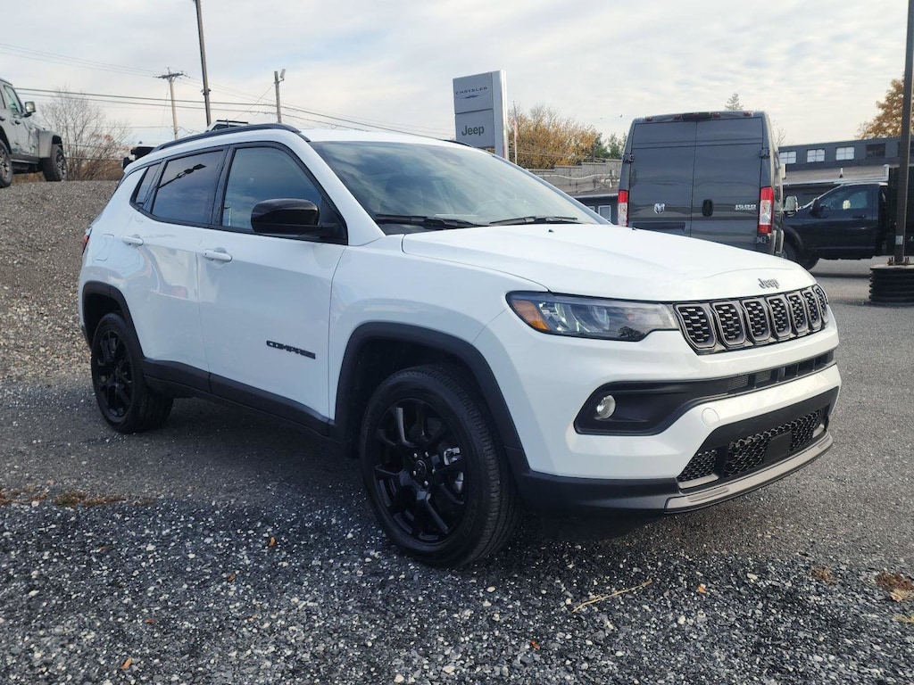New 2026 Jeep Compass LATITUDE ALTITUDE 4X4 Sport Utility