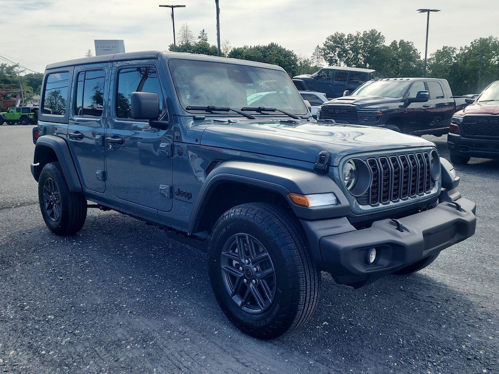New 2026 Jeep Wrangler 4-DOOR SPORT S Sport Utility