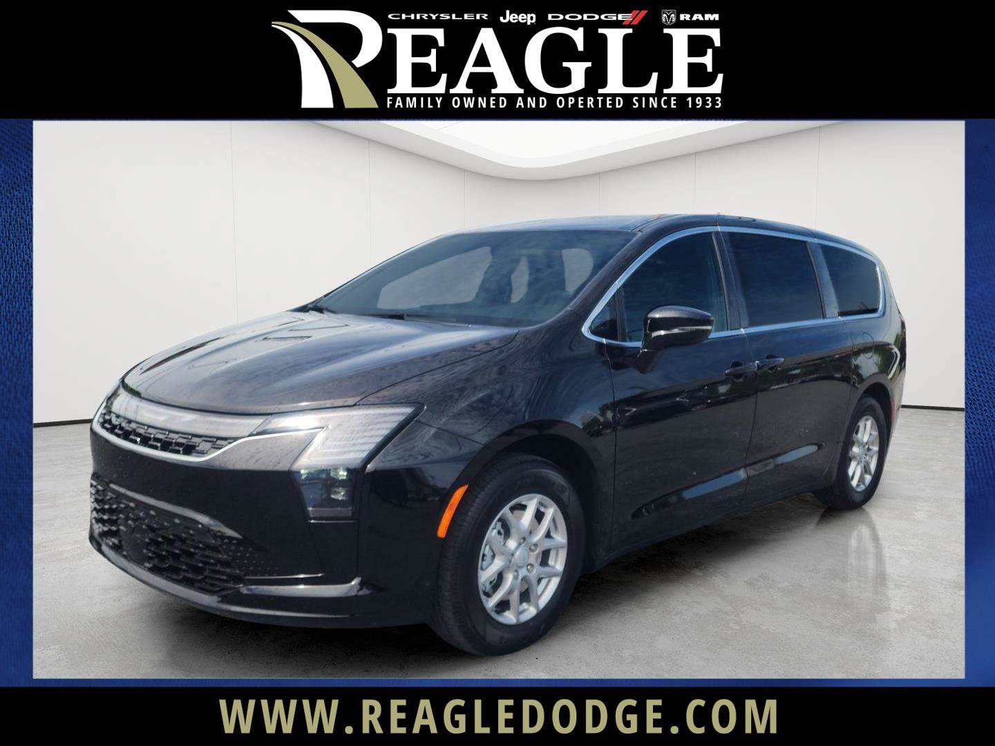 2027 Chrysler Pacifica Select