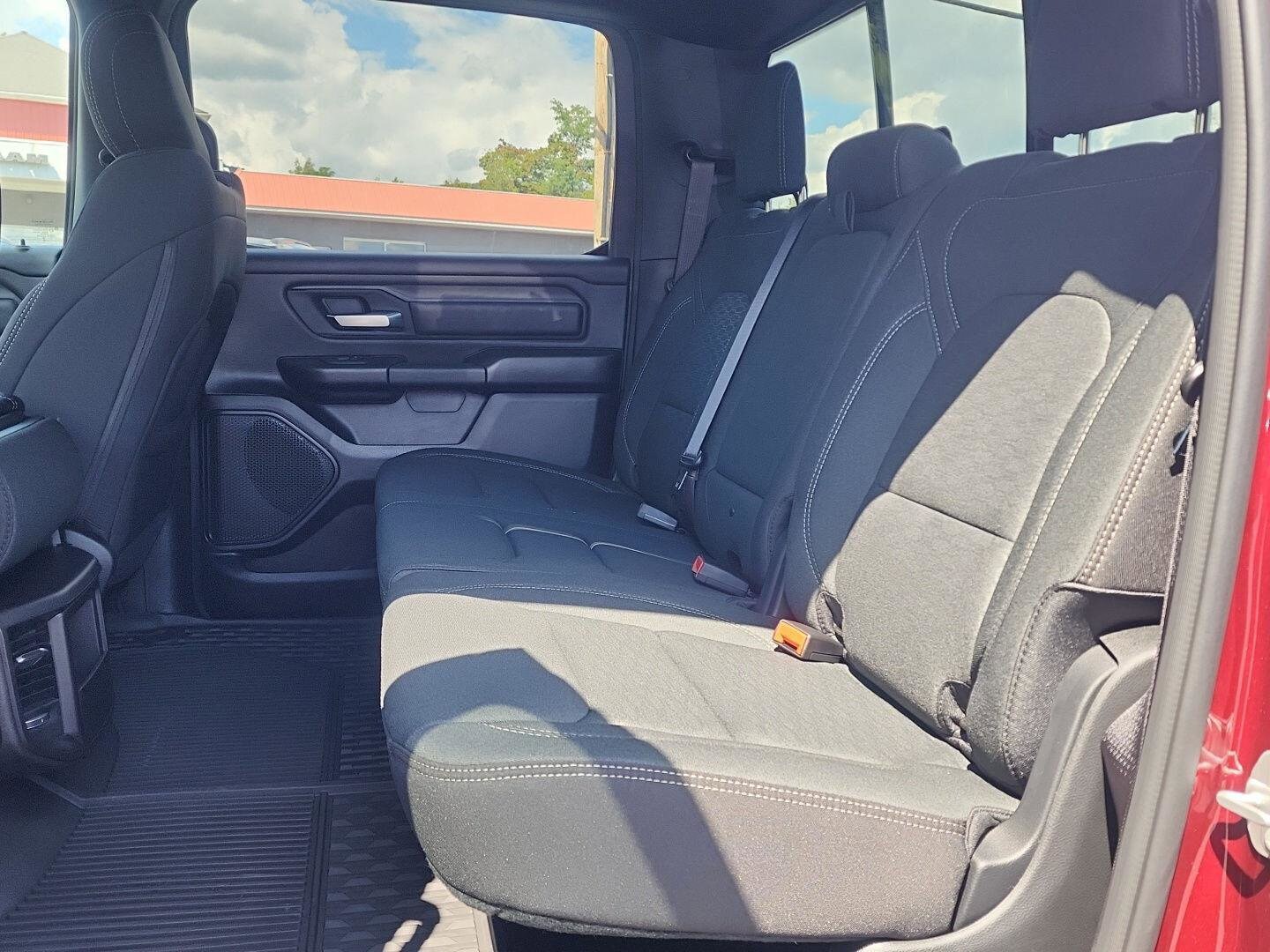 2026 RAM 1500 Tradesman - Photo 14