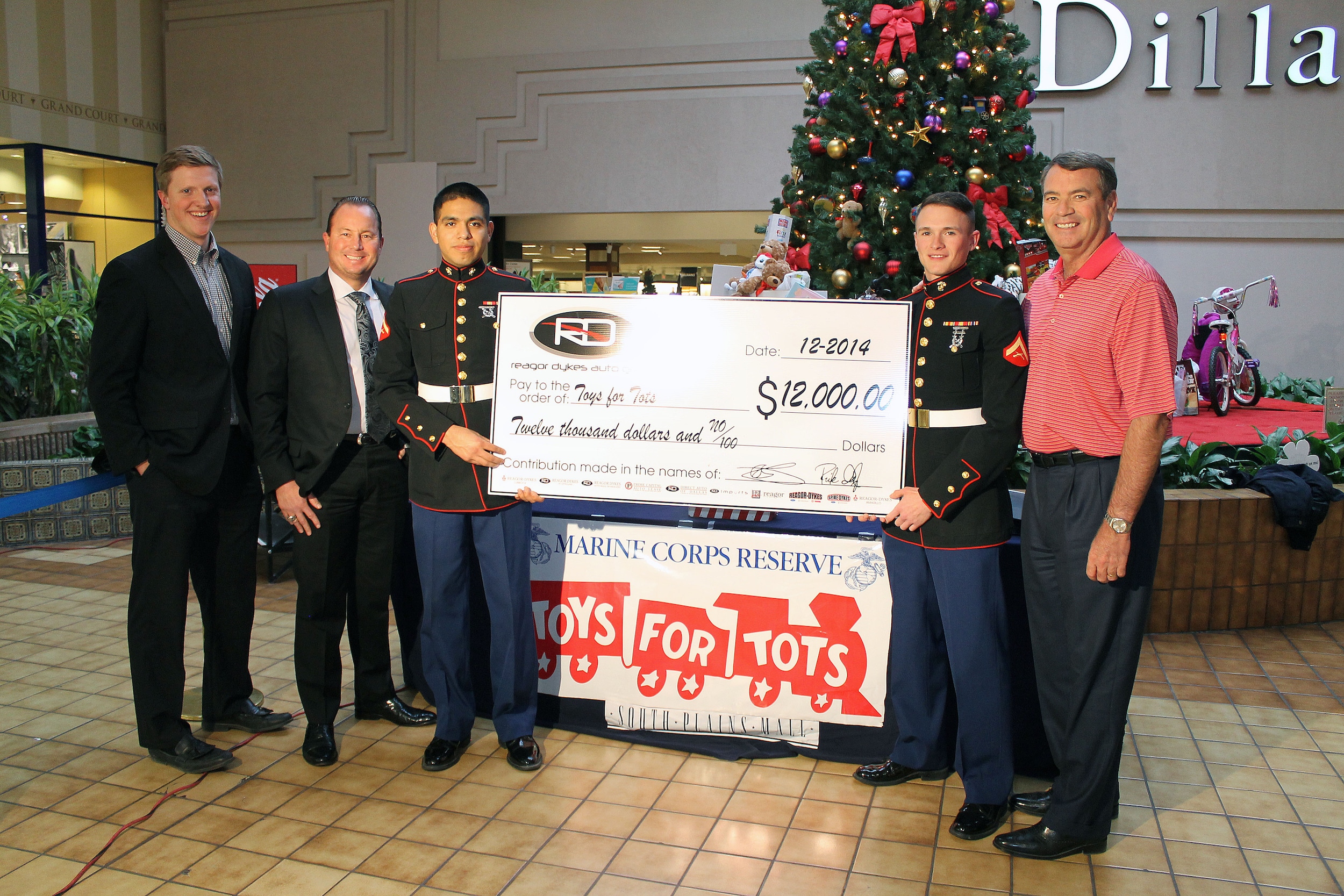 Reagor Dykes Auto Group_Toys for Tots Check Presentation_01.JPG