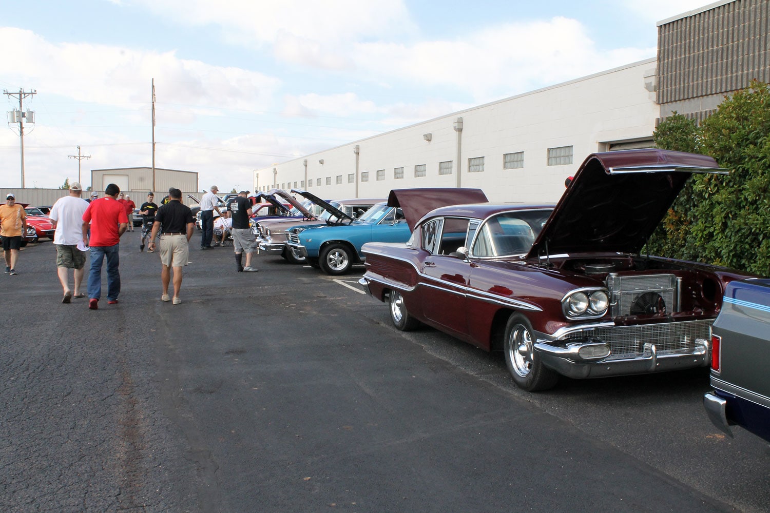 Reagor-Dykes-Auto-Group_Hills-Hot-Rods_05.jpg