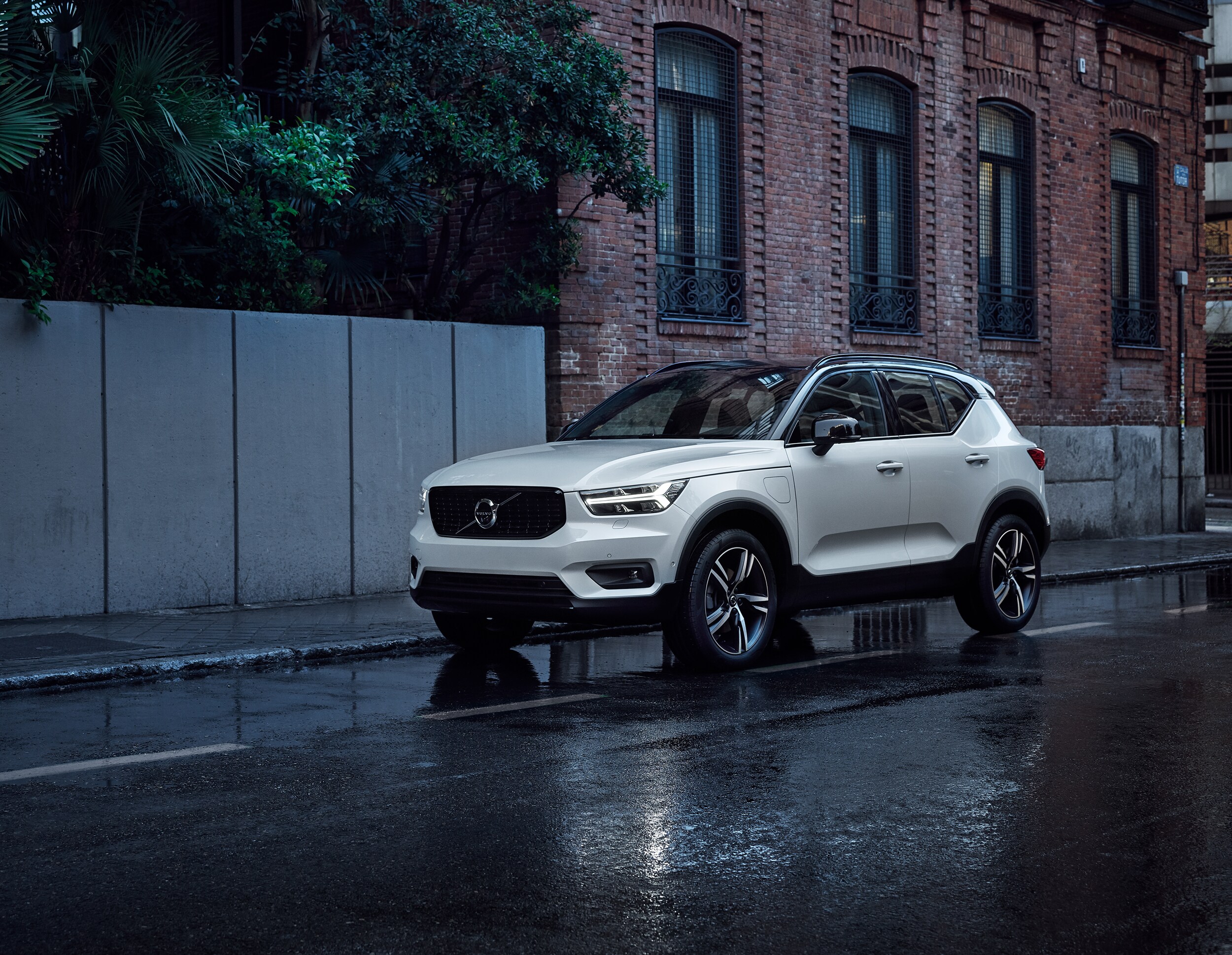 Shop New Volvo XC40 For Sale in Red Bank, New Jersey Red Bank Volvo Cars