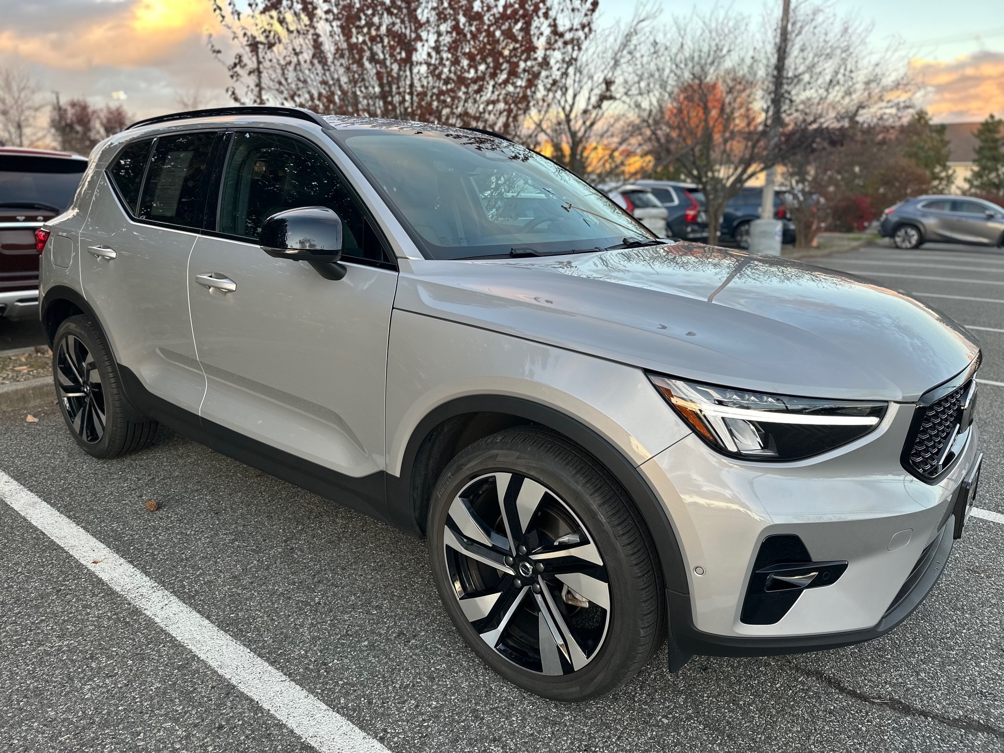 2025 Volvo XC40 Plus