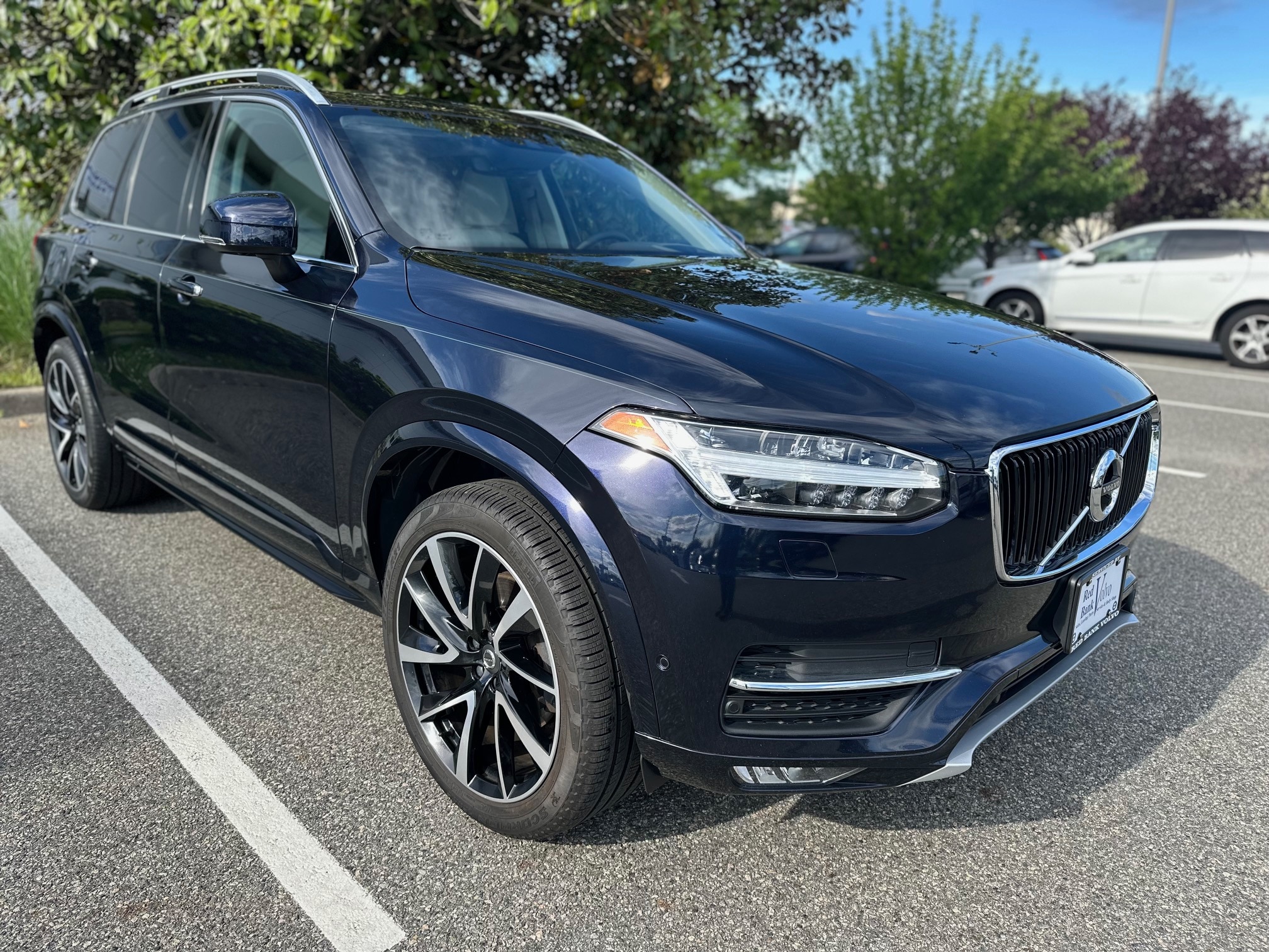 Used 2019 Volvo XC90 Momentum with VIN YV4A22PK2K1511477 for sale in Red Bank, NJ
