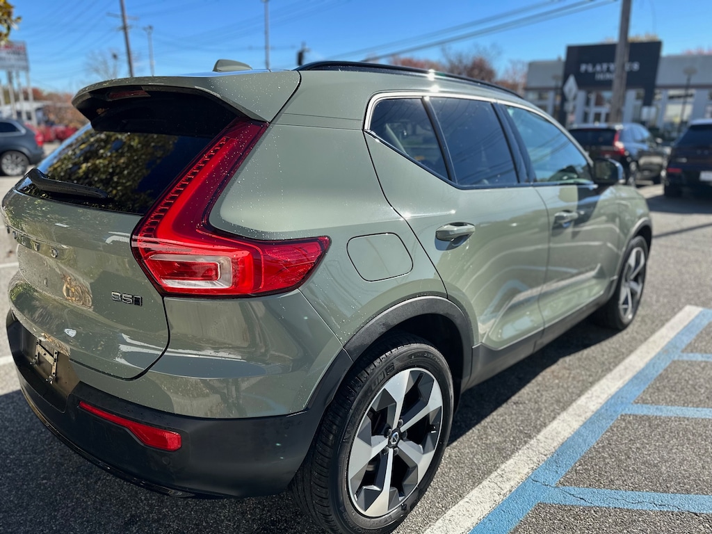 Used 2023 Volvo XC40 B5 AWD Plus Dark SUV