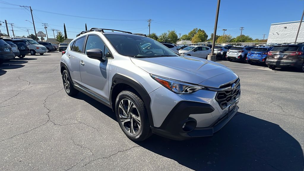 2025 Subaru Crosstrek Premium photo 2