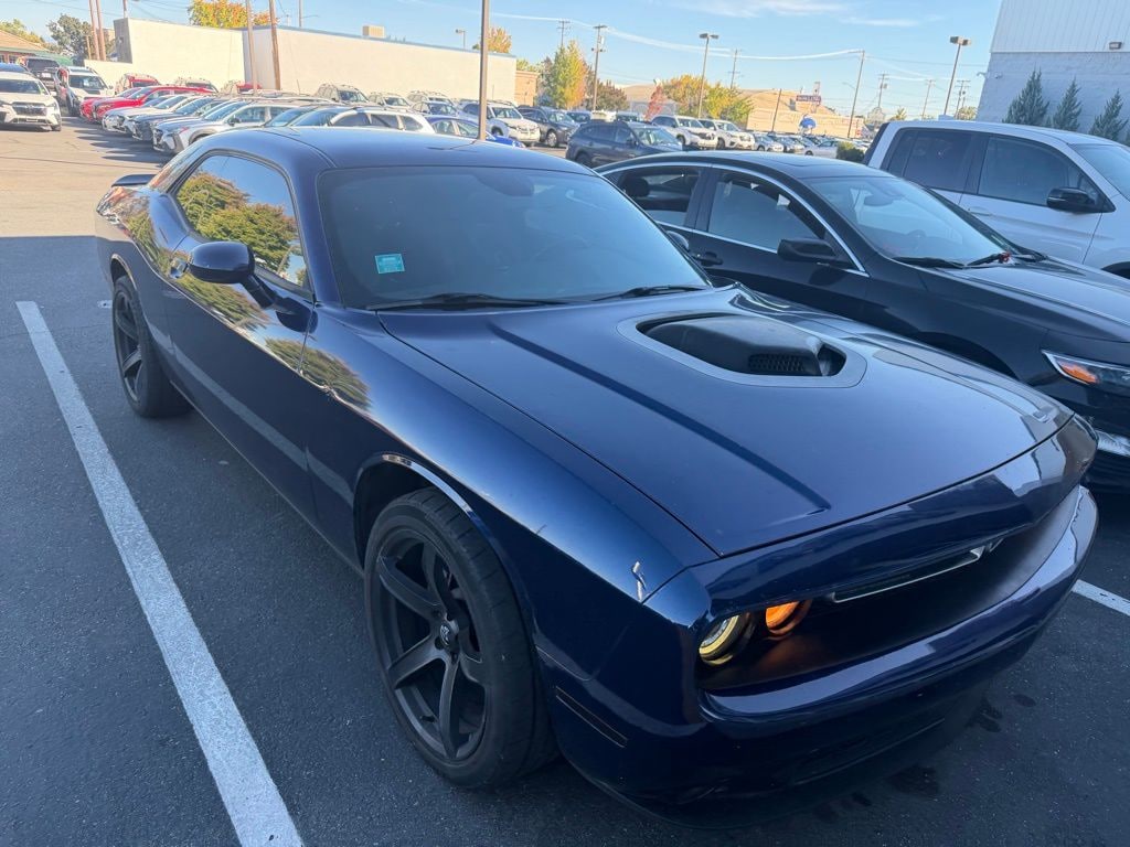 Used 2015 Dodge Challenger SXT Coupe