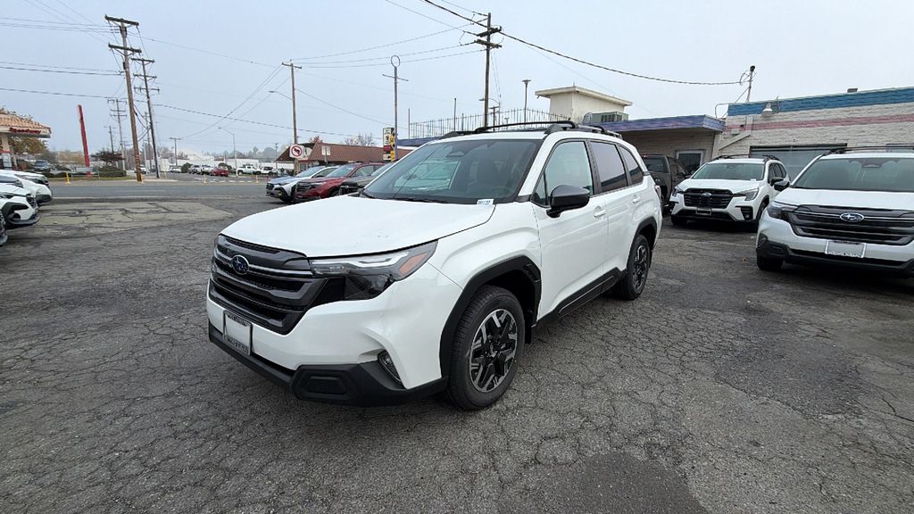 2026 Subaru Forester Premium's photo