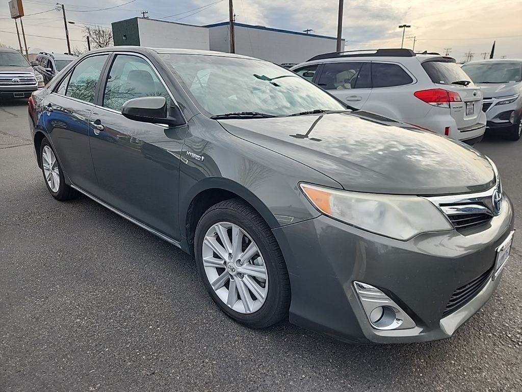 Used 2012 Toyota Camry Hybrid LE Sedan