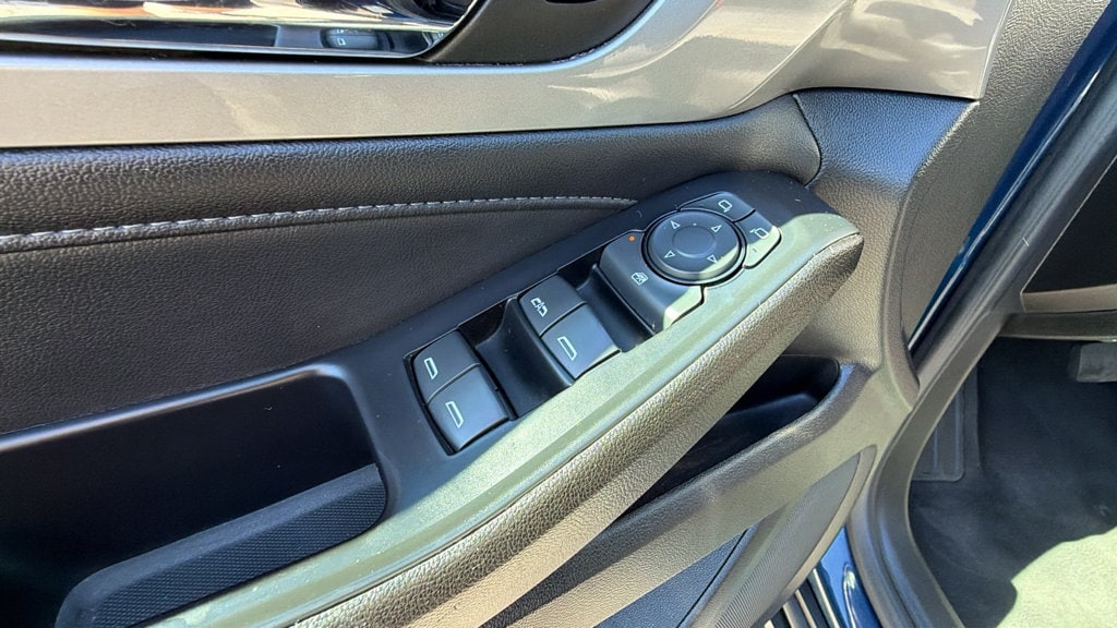 2023 Chevrolet Traverse 1LT - Photo 19