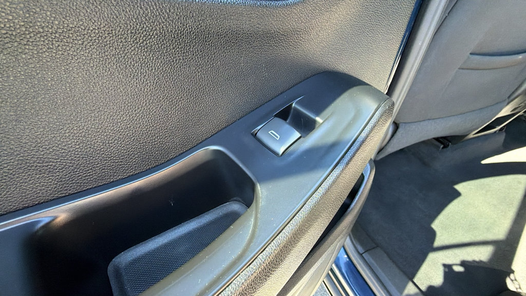 2023 Chevrolet Traverse 1LT - Photo 14