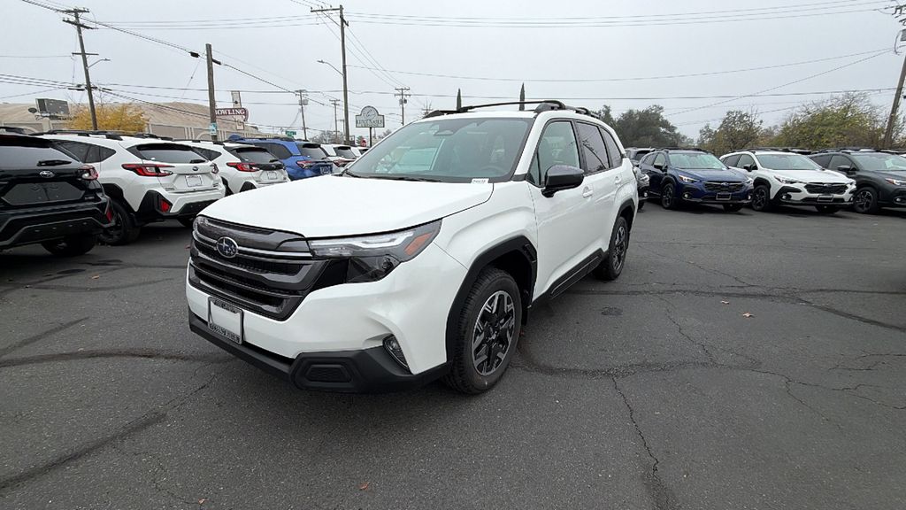 2026 Subaru Forester Premium's photo