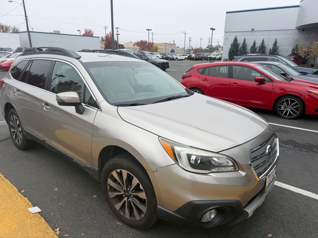Used 2015 Subaru Outback Limited with VIN 4S4BSAJC3F3204571 for sale in Redding, CA