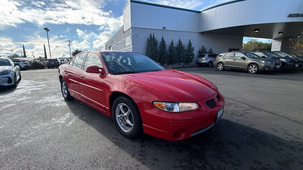 Used 2000 Pontiac Grand Prix GT with VIN 1G2WP52KXYF151832 for sale in Redding, CA