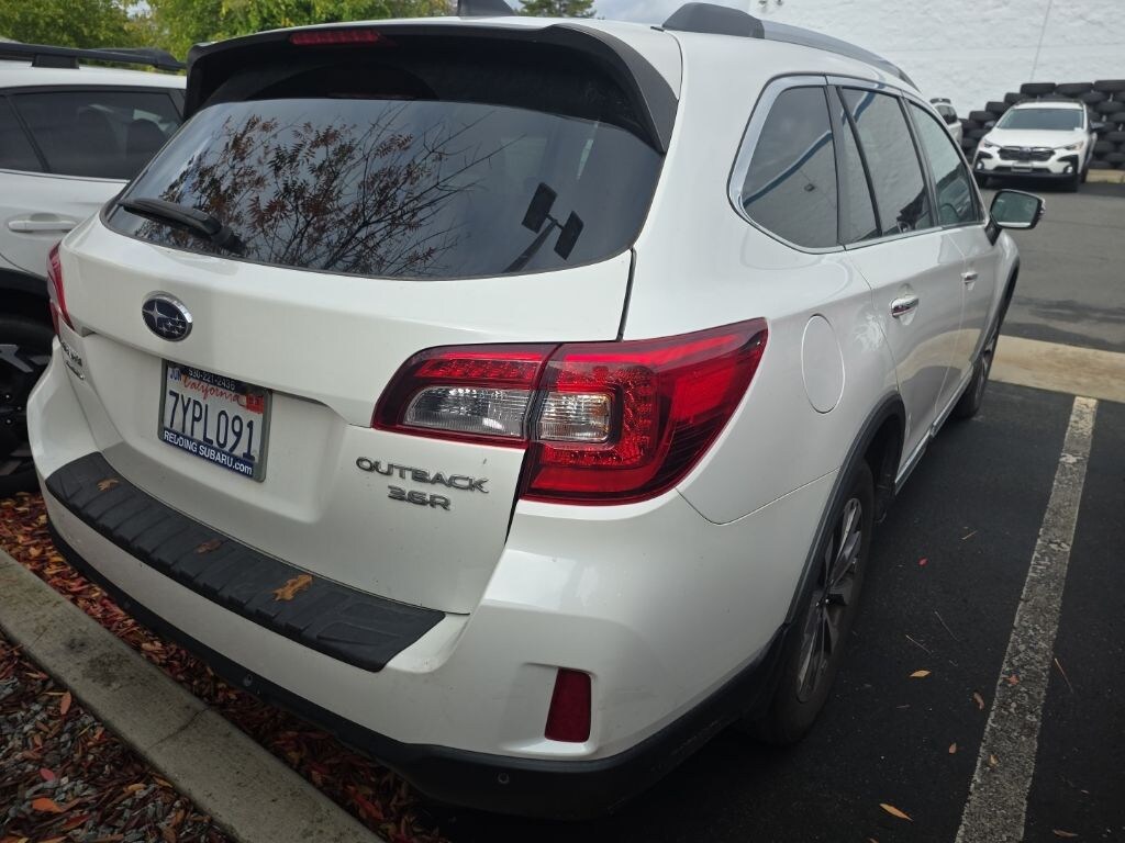 Used 2017 Subaru Outback 3.6R SUV