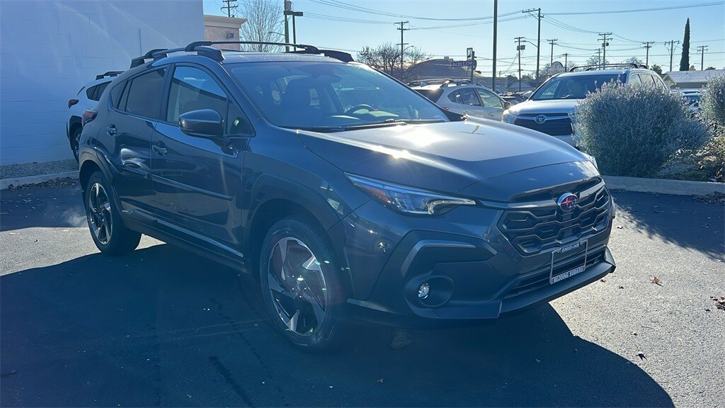 2025 Subaru Crosstrek Limited photo 2