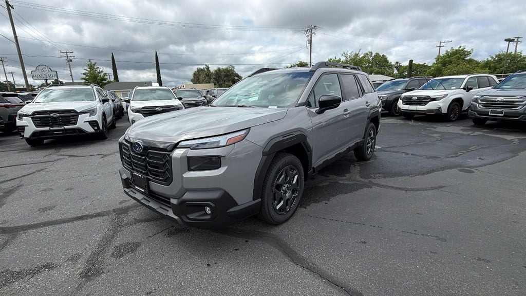 2026 Subaru Outback Premium's photo