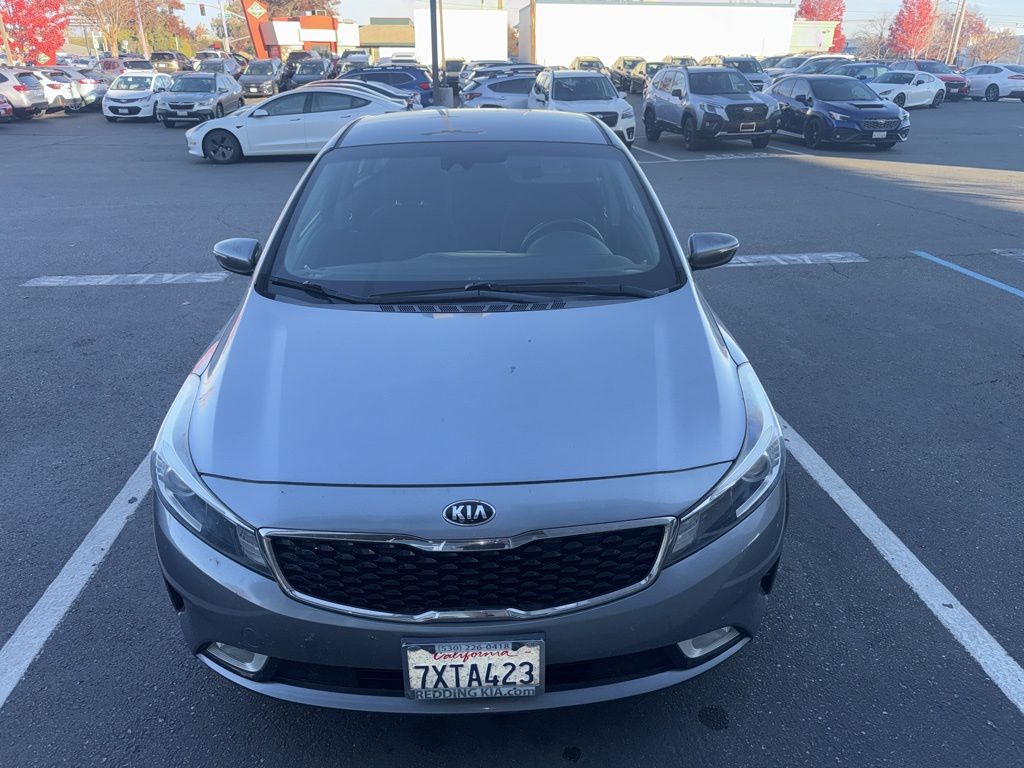2017 Kia Forte S's photo